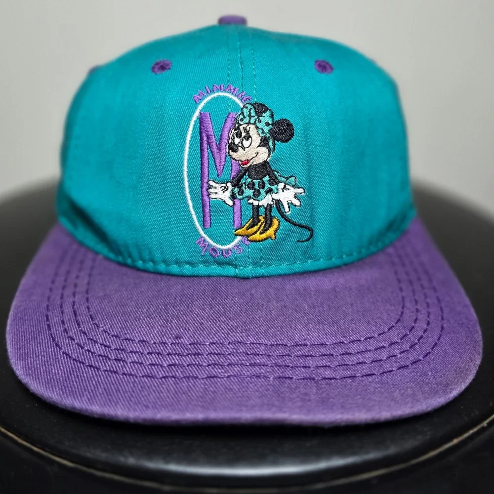Minnie Mouse 90s Walt Disney Two Tone Embroidered Vintage Goofy Co. Snapback Hat